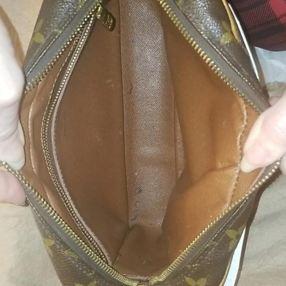 Louis Vuitton Monogram Trocadero Crossbody Bag - Picture 15 of 16